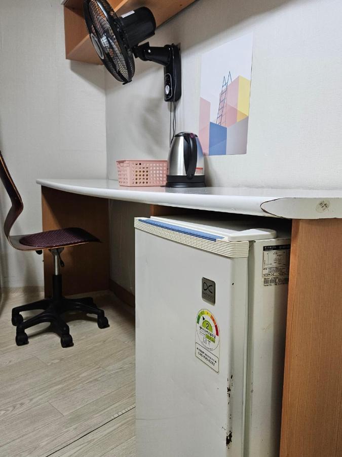 首爾 Hub House Livingtel旅舍 外观 照片