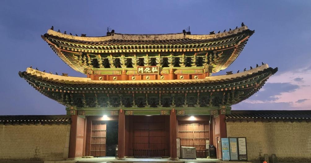首爾 Hub House Livingtel旅舍 外观 照片
